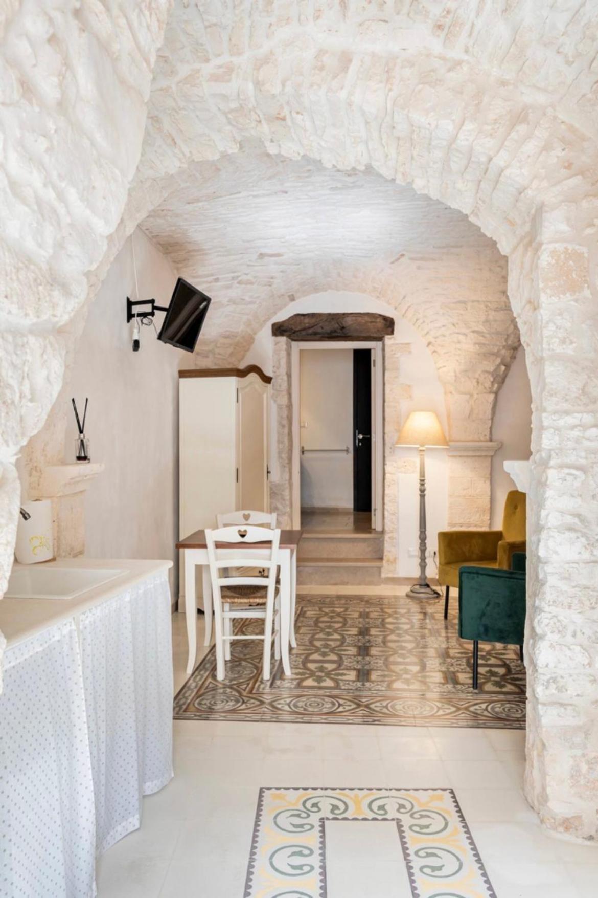 Suite Centro Storico Locorotondo Bagian luar foto